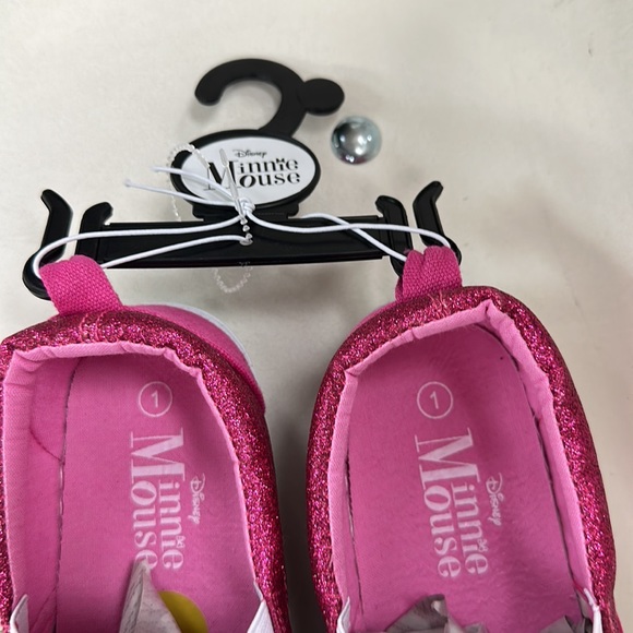 Kids Pink glitter Minnie Mouse sneaker - Picture 3 of 5
